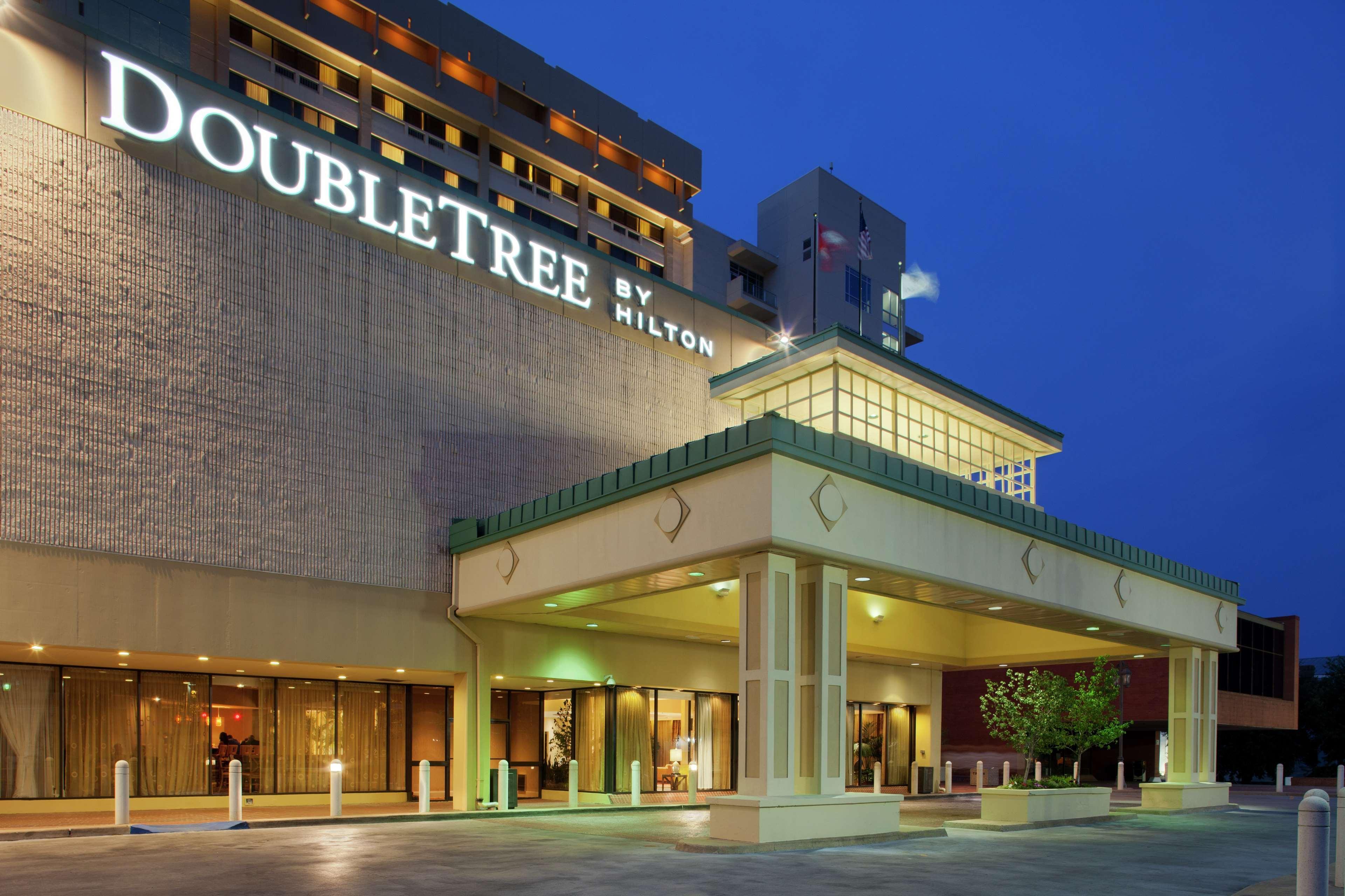 Hotel Doubletree By Hilton Little Rock Exterior foto